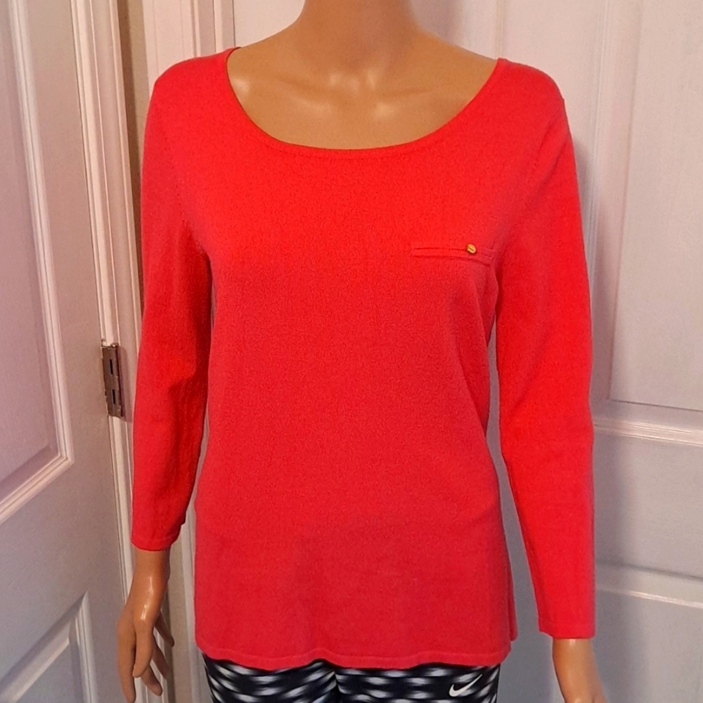 Cable & Gauge Hot Pink Long Sleeve Scoop Neck Sweater Half Zip in the Back